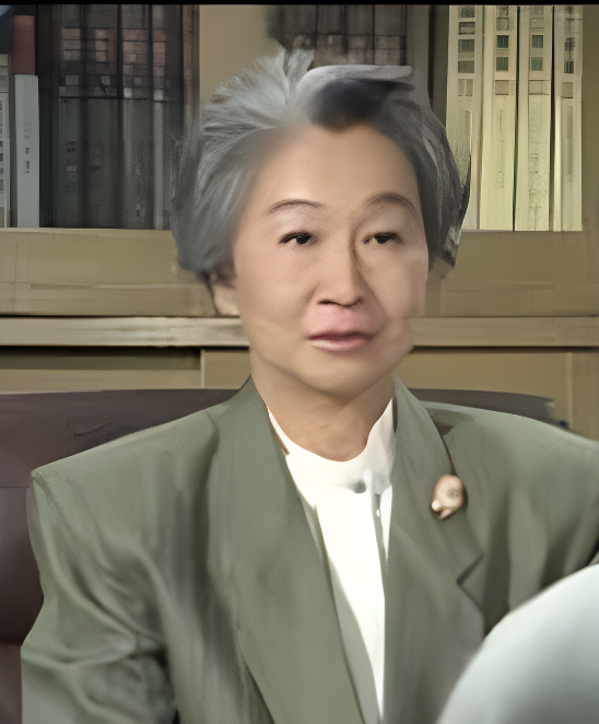 初井言榮